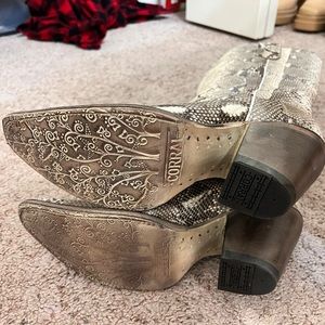 brand new snake skin coral boots